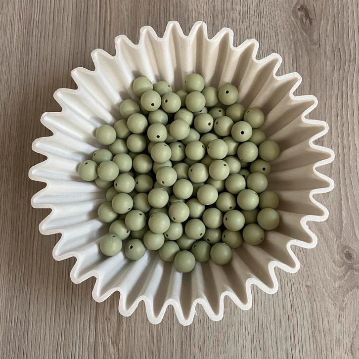 Siliconen Kralen | Matcha Green | 50 stuks | 15mm, Hobby en Vrije tijd, Kralen en Sieraden maken, Nieuw, Kraal, Ophalen of Verzenden