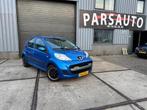Peugeot 107 1.0-12V XS Airco/Cruise control/Navi/Carplay/Cam, Gebruikt, 68 pk, Origineel Nederlands, Bedrijf