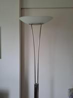 Staande lamp, Huis en Inrichting, Lampen | Vloerlampen, 150 tot 200 cm, Zo goed als nieuw, Ophalen, Glas