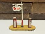 Dinky Toys 781 - Esso Benzinepomp - A6203, Ophalen of Verzenden, Gebruikt, Bus of Vrachtwagen