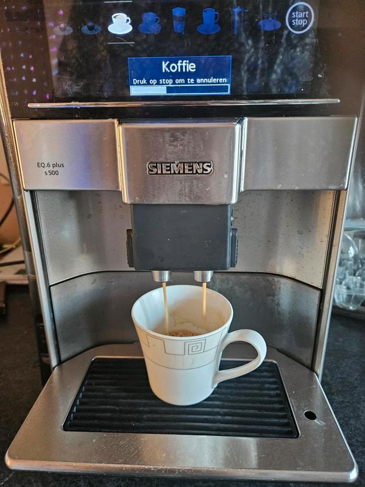 Siemens EQ.6 plus s500 Koffiemachine, Witgoed en Apparatuur, Koffiezetapparaten, Gebruikt, Gemalen koffie, Koffiebonen, Espresso apparaat