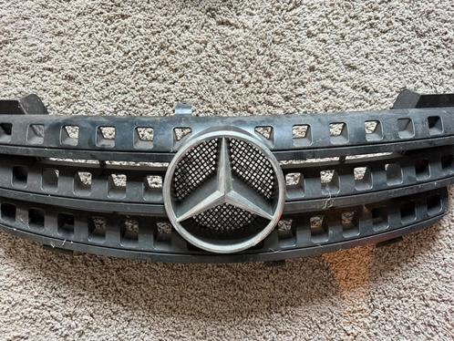 Mercedes M/ML grille, Auto-onderdelen, Carrosserie en Plaatwerk, Bumper, Ophalen of Verzenden