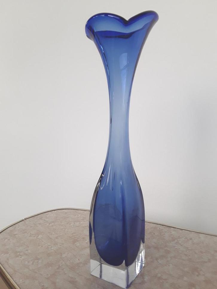 Vintage glazen (trompet) vaas, Bo Borgstrom Aseda 32cm hoog, Antiek en Kunst, Antiek | Glas en Kristal, Ophalen of Verzenden