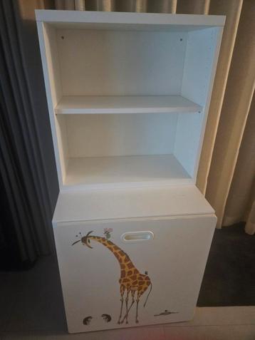Ikea kinderkast  beschikbaar voor biedingen