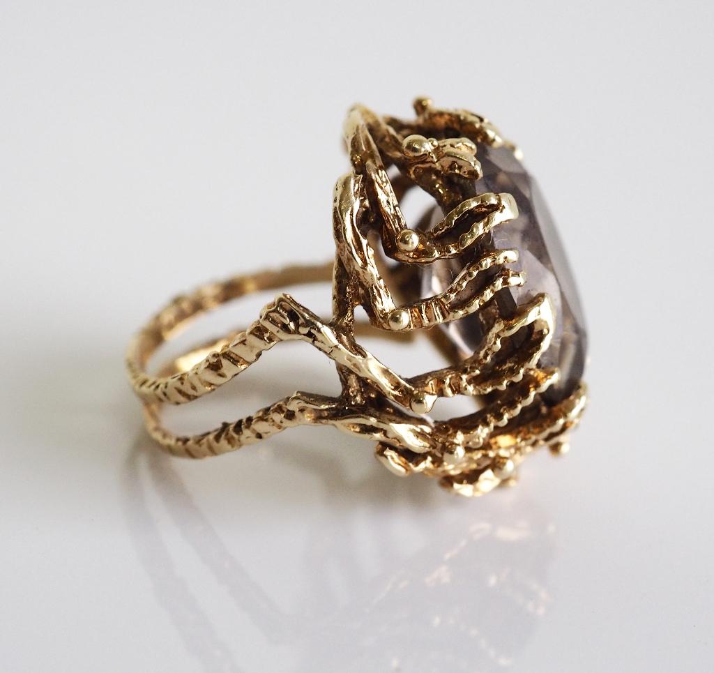 Zware 14 krt gouden design-ring met rooktopaas, Gebruikt, ., Ophalen of Verzenden, Kleiner dan 17