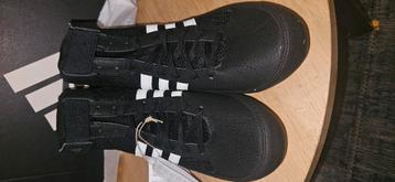 NIEUW IN DOOS Boks/worstelschoenen maat 39,5 ADIDAS beschikbaar voor biedingen