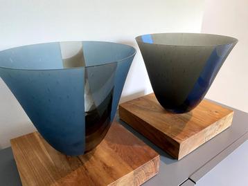 2 Design Glasobjecten | Frank van den Ham 2006 beschikbaar voor biedingen