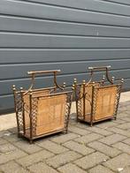 Vintage metalen krantenbakken/lectuur bakken met riet, Huis en Inrichting, Woonaccessoires | Krantenbakken en Lectuurbakken, Ophalen of Verzenden