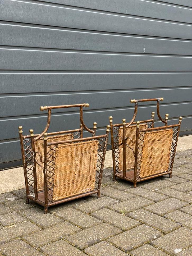 Vintage metalen krantenbakken/lectuur bakken met riet, Huis en Inrichting, Woonaccessoires | Krantenbakken en Lectuurbakken, Ophalen of Verzenden