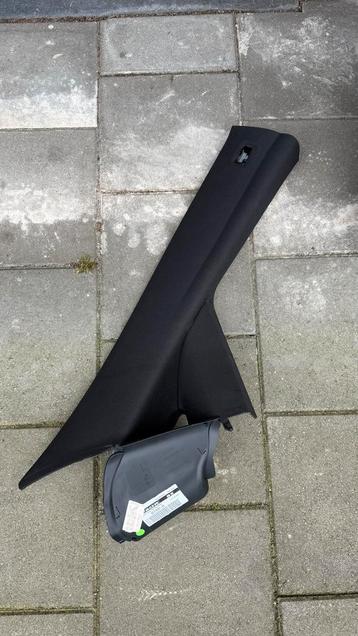 Rechter A-Stijl zwart Bekleding V-Klasse Vito beschikbaar voor biedingen
