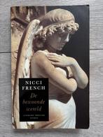 De Bewoonde Wereld - Nicci French, Ophalen of Verzenden, Gelezen, Nicci French, Nederland