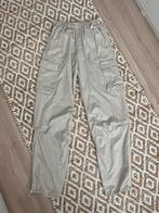Beige cargo parachute broek, Beige, Ophalen of Verzenden, Zo goed als nieuw, Maat 36 (S)