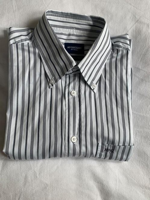 McGregor exclusief design overhemd wit blauw streep XL, Kleding | Heren, Overhemden, Zo goed als nieuw, Halswijdte 43/44 (XL)