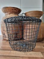 Shabby brocant landelijk ijzeren Mand, Ophalen of Verzenden, Rond, Overige materialen