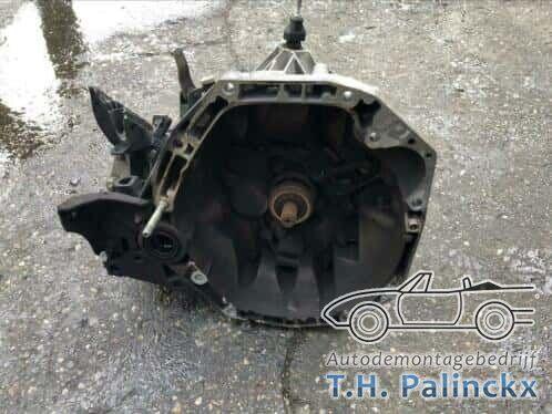 Versnellingsbak Renault Clio 1.5 DCI bouwjaar 2006 JR5-128, Auto-onderdelen, Transmissie en Toebehoren, Renault, Gebruikt, Ophalen of Verzenden