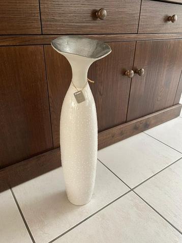 Keramiek vaas - 60 cm hoog beschikbaar voor biedingen