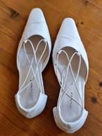 Elegante dames pumps maat 38 merk DOLCIS, Kleding | Dames, Schoenen, Ophalen of Verzenden, Zo goed als nieuw, Wit, Sneakers of Gympen