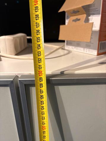 IKEA Besta kast met melkglas deuren - afbeelding 3