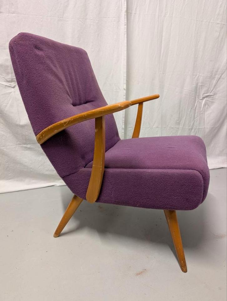 Unieke vintage sta-op-stoel (binnenwerk kapot) -50s/60s, Huis en Inrichting, Fauteuils, Gebruikt, Hout, Stof, 50 tot 75 cm, 75 tot 100 cm