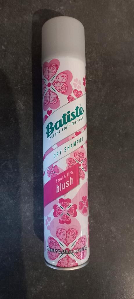 Te koop: Batiste dry shampoo Floral & Flirty Blush 400 ml nw, Sieraden, Tassen en Uiterlijk, Uiterlijk | Haarverzorging, Nieuw