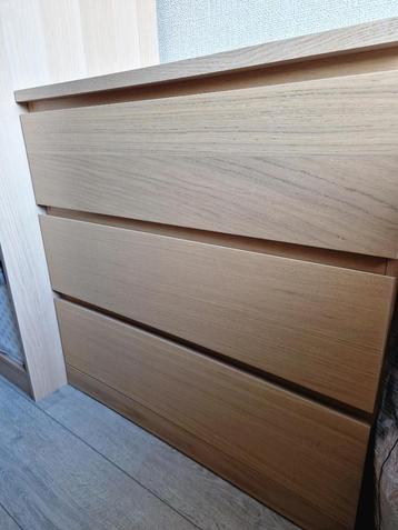Ikea kast Malm 3 lades beschikbaar voor biedingen