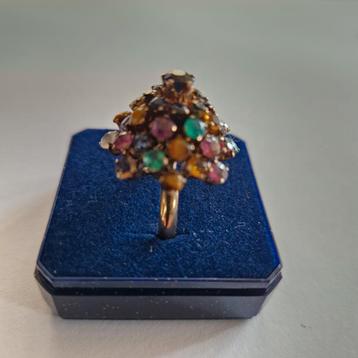 Unieke gouden cocktail ring beschikbaar voor biedingen