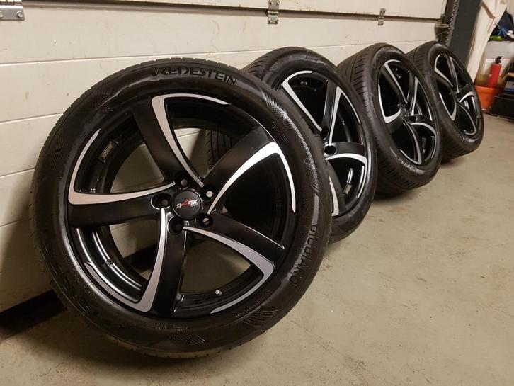 Audi Q3 Alutec Shark Wielen set met banden, Auto-onderdelen, Banden en Velgen, Band(en), Zomerbanden, 18 inch, 235 mm, Personenwagen
