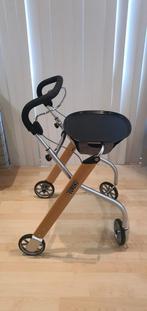 Trust rollator 4 maanden gebruikt met tasje., Ophalen, Zo goed als nieuw