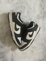 Nike Dunk Low "Panda", Kleding | Dames, Schoenen, Wit, Nike, Ophalen of Verzenden, Sneakers of Gympen