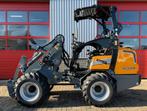 Giant G2300 HD, Zakelijke goederen, Machines en Bouw | Kranen en Graafmachines, Graaflaadcombinatie
