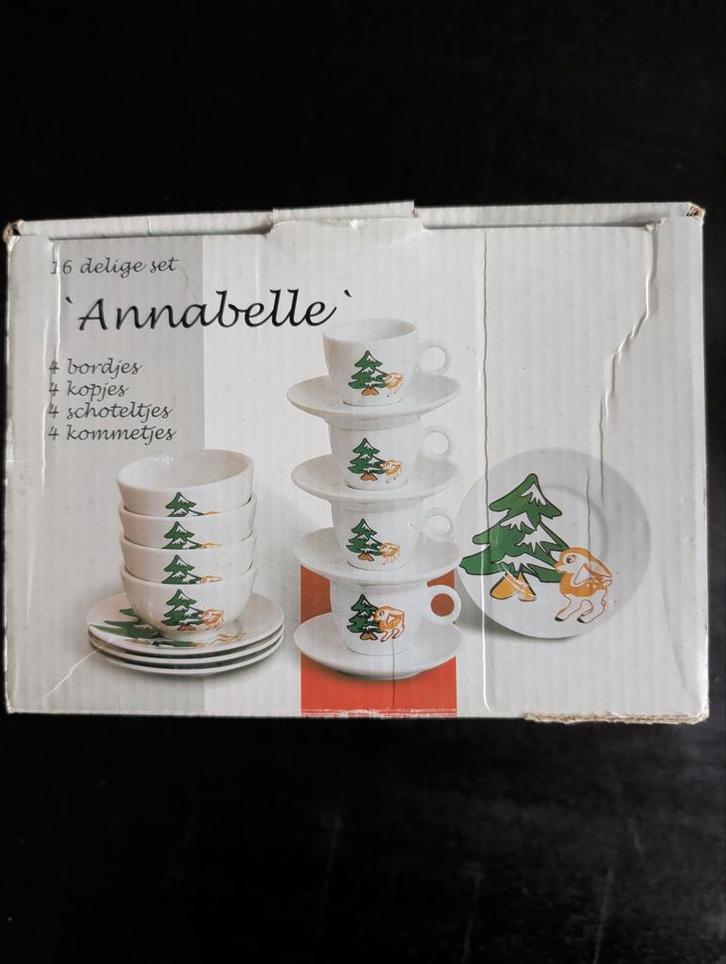 Annabelle Servies Set - 16 Delig porselein nieuw doos niet.., Antiek en Kunst, Antiek | Servies compleet, Ophalen of Verzenden