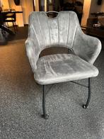 eetkamerstoelen (strava) met wieltjes 4 nieuwe, 2 gebruikte, Ophalen, Nieuw, Vijf, Zes of meer stoelen, Modern