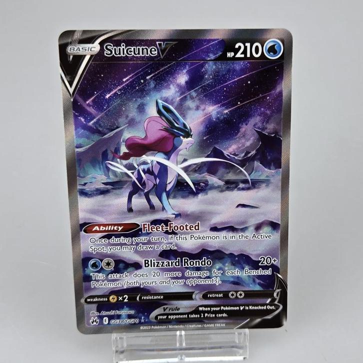TCG Suicune V CRZ #GG38 M/NM in toploader ENG, Hobby en Vrije tijd, Gezelschapsspellen | Kaartspellen, Zo goed als nieuw