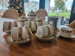 Antiek 12 persoons servies Limoges., Antiek en Kunst, Antiek | Servies compleet, Ophalen of Verzenden