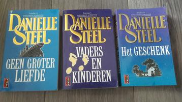 3 romans Danielle Steel beschikbaar voor biedingen