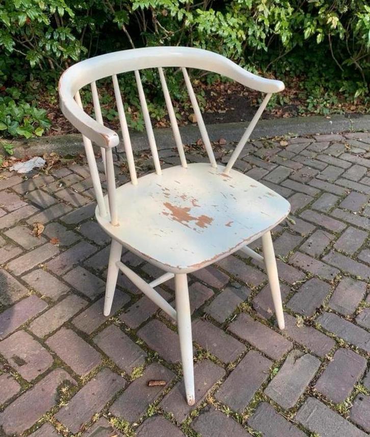 Stoel mooie witte spijlen Yngve Ekstrom Pastoe jaren 60., Huis en Inrichting, Stoelen, Ophalen of Verzenden