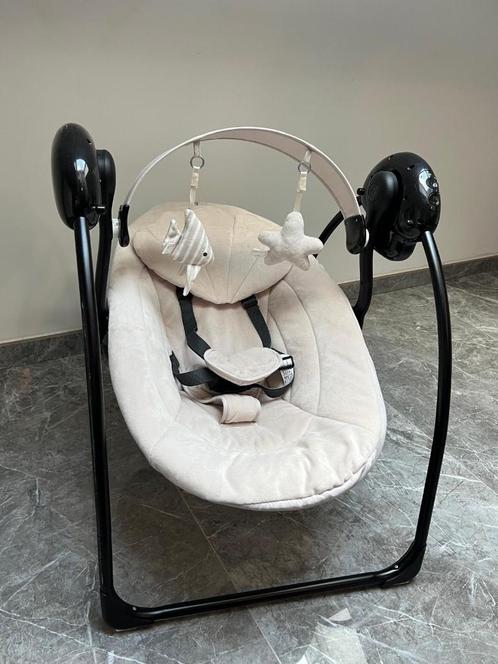 X Adventure Baby Schommelstoel Elektrisch, Kinderen en Baby's, Wipstoeltjes, Gebruikt, Schommelstoel, Overige merken, Met gordel(s) of riempje(s)