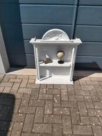 Leuk brocant kastje in goede staat heeft geen schade, Antiek en Kunst, Curiosa en Brocante, Ophalen of Verzenden