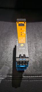 Weidmuller ACT20X Signaalomvormer, Ophalen, Gebruikt