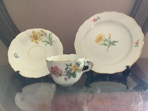 Meissen kop en schotels, Antiek en Kunst, Antiek | Porselein, Ophalen of Verzenden