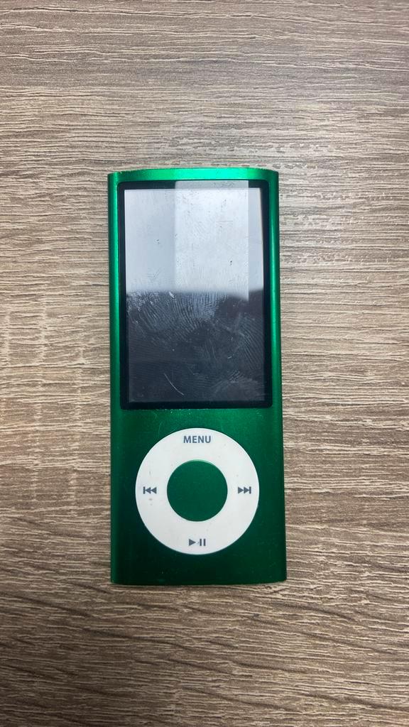 iPod nano 5th gen 8 gb groen CAMERA, Audio, Tv en Foto, Mp3-spelers | Apple iPod, Gebruikt, Nano, 2 tot 10 GB, Groen, Met radio