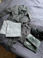 School uniform (36) en schoenen mt 37 hotelschool, Ophalen of Verzenden, Zo goed als nieuw