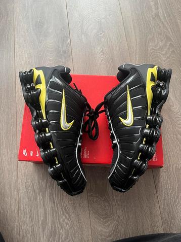Nike Shox TL Black metallic sliver beschikbaar voor biedingen
