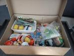 Doosje met kindersurprise figuurtjes Ferrero, Verzamelen, Verrassingseieren, Ophalen of Verzenden, Zo goed als nieuw, Overige typen