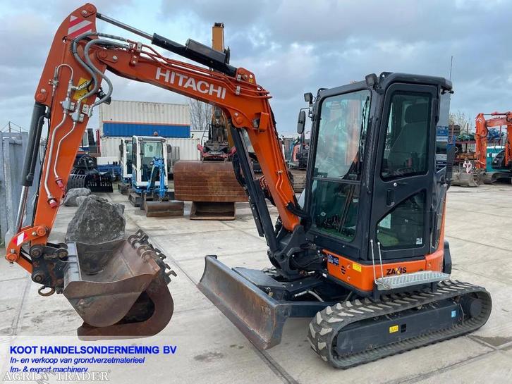 Hitachi Zx 33u-6 1350 uur! 3 Bakken!, Zakelijke goederen, Machines en Bouw | Kranen en Graafmachines, Graafmachine