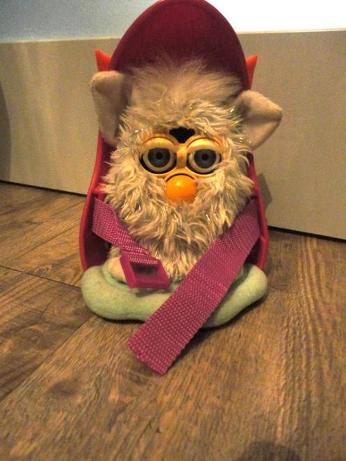 LEUKE  VINTAGE FURBY CHAMPAGNE GLITTER, Verzamelen, Speelgoed, Zo goed als nieuw, Ophalen of Verzenden