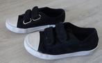 Gymschoen - zwart - maat 26, Kinderen en Baby's, Kinderkleding | Schoenen en Sokken, Ophalen, Gebruikt, Victory, Jongen of Meisje