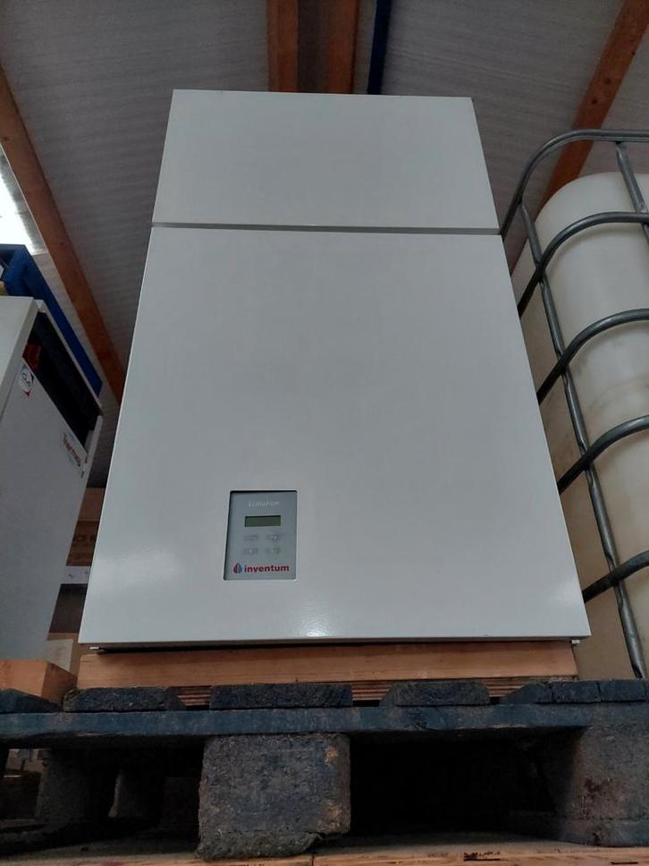 Inventum ecolution combi, ventilatie warmtepomp, Doe-het-zelf en Verbouw, Geisers en Boilers, Gebruikt, Boiler, 20 tot 100 liter