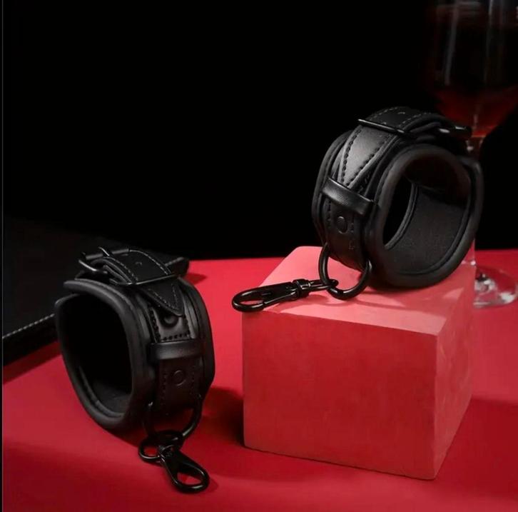 Handboeien, Hobby en Vrije tijd, Overige Hobby en Vrije tijd, Nieuw, Ophalen of Verzenden