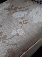 2x poef gobelin, Huis en Inrichting, Banken | Voetenbanken en Poefen, Ophalen, Zo goed als nieuw, Rond